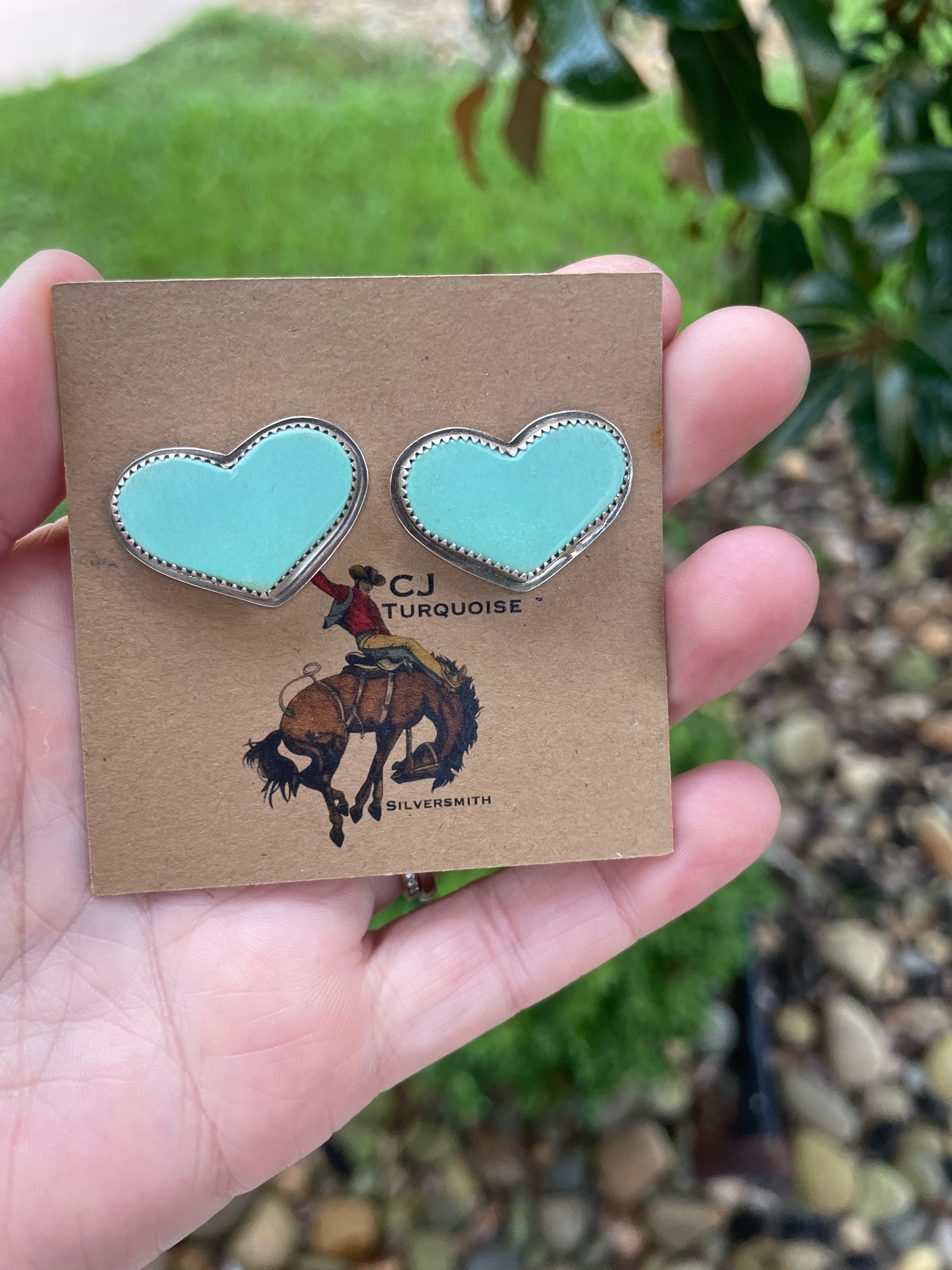 Campitos Heart Studs