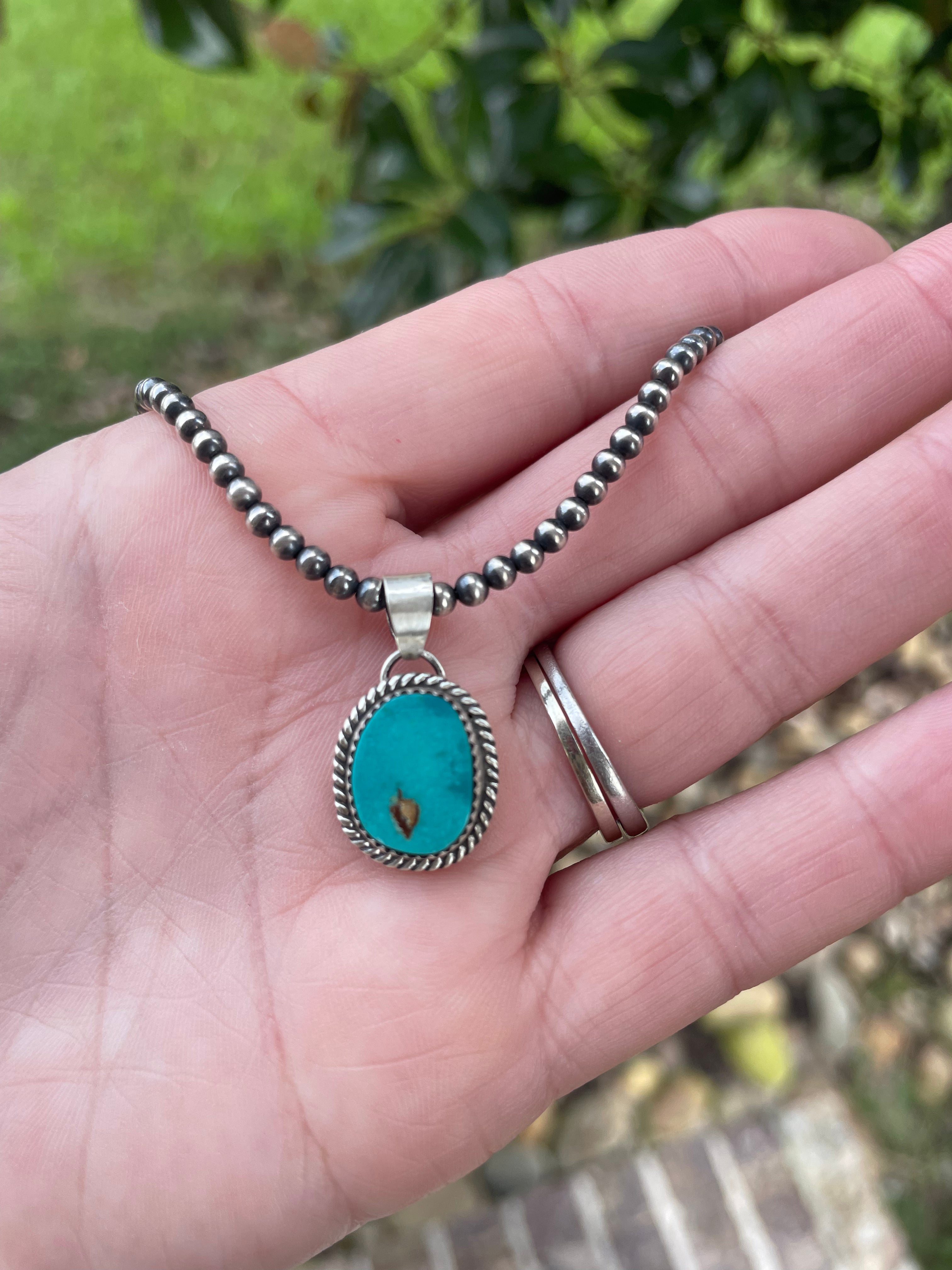 Nila Pendant